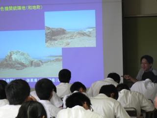 s-01 学芸員授業.jpg