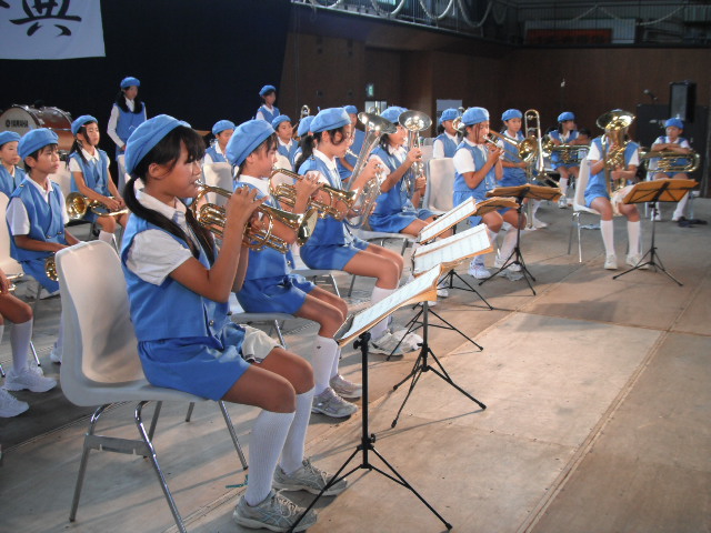 http://www.tahara.ed.jp/doho-e/blog/3%20%E3%81%82%E3%82%8A%E3%81%8C%E3%81%A8%E3%81%8601.jpg