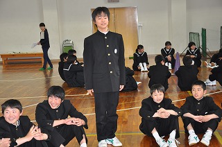 http://www.tahara.ed.jp/izumi-j/blog/260421-2.jpg