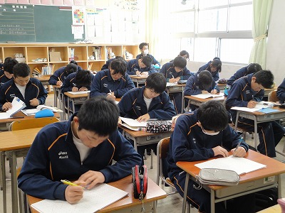 http://www.tahara.ed.jp/izumi-j/blog/DSC03379.jpg