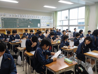 http://www.tahara.ed.jp/izumi-j/blog/DSC04262.jpg