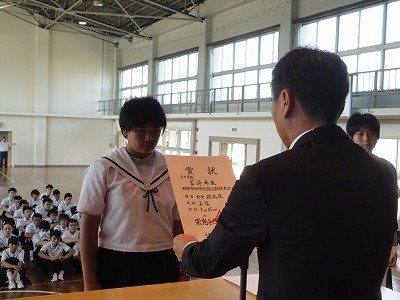 http://www.tahara.ed.jp/izumi-j/blog/DSC04675.jpg