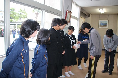 http://www.tahara.ed.jp/izumi-j/blog/IMG_3918.jpg