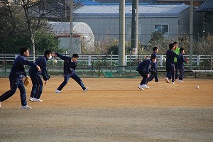 http://www.tahara.ed.jp/izumi-j/blog/IMG_4684.jpg