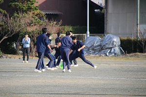 http://www.tahara.ed.jp/izumi-j/blog/IMG_4690.jpg