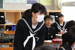 http://www.tahara.ed.jp/izumi-j/blog/IMG_4967.jpg