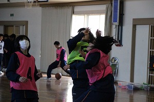 http://www.tahara.ed.jp/izumi-j/blog/IMG_5312.jpg