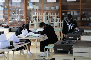 http://www.tahara.ed.jp/izumi-j/blog/IMG_5327.jpg