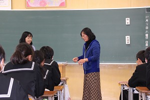 http://www.tahara.ed.jp/izumi-j/blog/IMG_5339.jpg