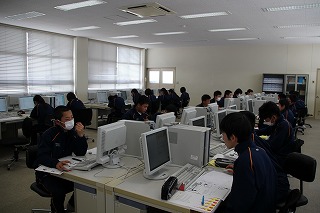 http://www.tahara.ed.jp/izumi-j/blog/IMG_6451.jpg