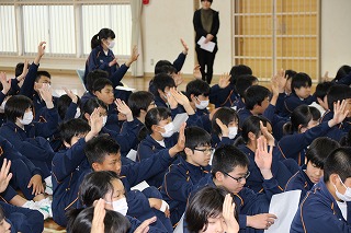 http://www.tahara.ed.jp/izumi-j/blog/IMG_7293.jpg