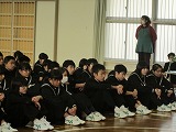 http://www.tahara.ed.jp/izumi-j/blog/IMG_7808.jpg