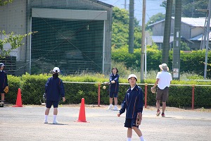 http://www.tahara.ed.jp/izumi-j/blog/IMG_8978.jpg