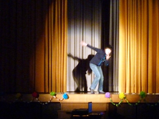 http://www.tahara.ed.jp/kinugasa-e/blog/%E3%83%9D%E3%83%BC%E3%82%BA%EF%BC%94.JPG