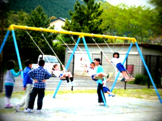 http://www.tahara.ed.jp/kinugasa-e/blog/2011/04/22/P1000114.jpg