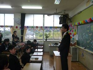 http://www.tahara.ed.jp/kinugasa-e/blog/P1030870_R.JPG