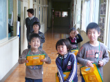 http://www.tahara.ed.jp/kinugasa-e/blog/P1110127.jpg