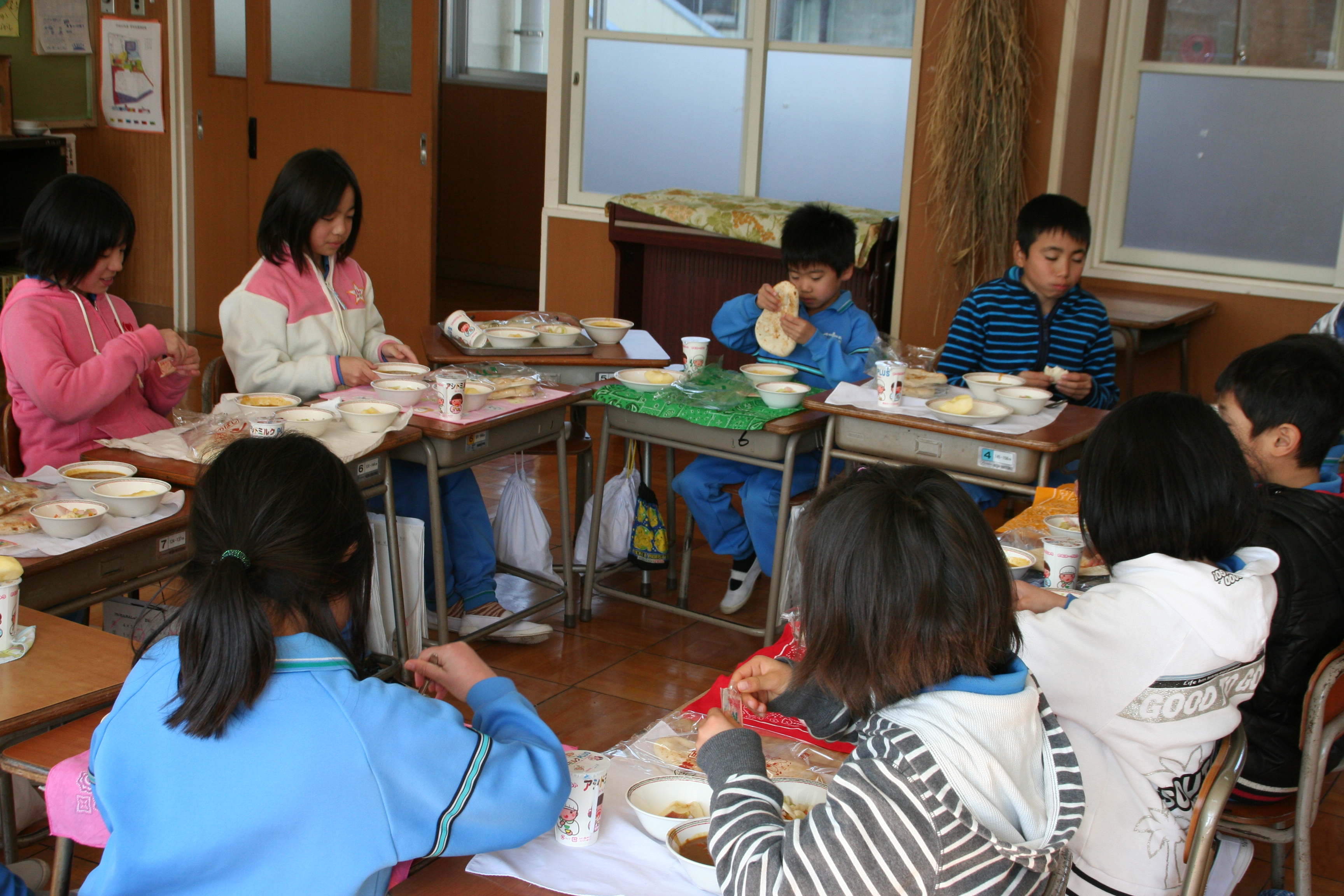 http://www.tahara.ed.jp/ohkusa-e/blog/%E6%98%A5%E3%81%B6%E3%82%89%E3%81%B6%E3%82%895%20003.jpg