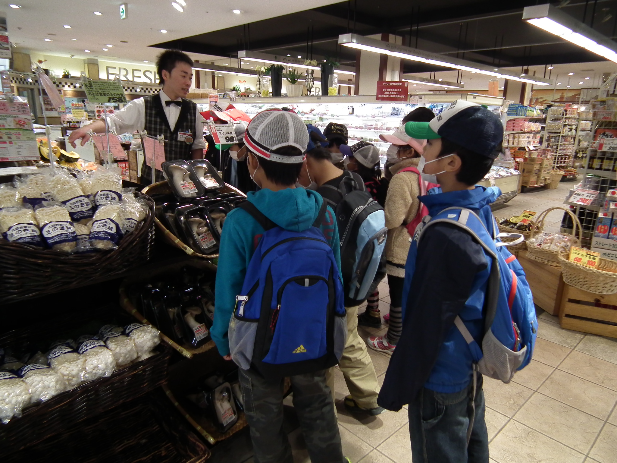 http://www.tahara.ed.jp/ohkusa-e/blog/DSCF5180.JPG