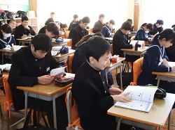 ｈ２９学年末３０.jpg