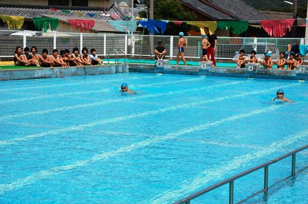 http://www.tahara.ed.jp/takamatsu-e/blog/%E3%83%97%E3%83%BC%E3%83%AB%E3%81%B3%EF%BC%91.JPG