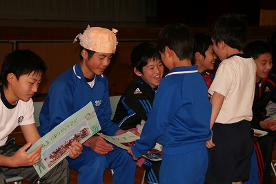 http://www.tahara.ed.jp/wakato-e/blog/IMG_5489.jpg