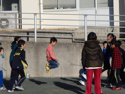 http://www.tahara.ed.jp/wakato-e/blog/P2190012.jpg