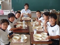 わくわく給食４年.jpg